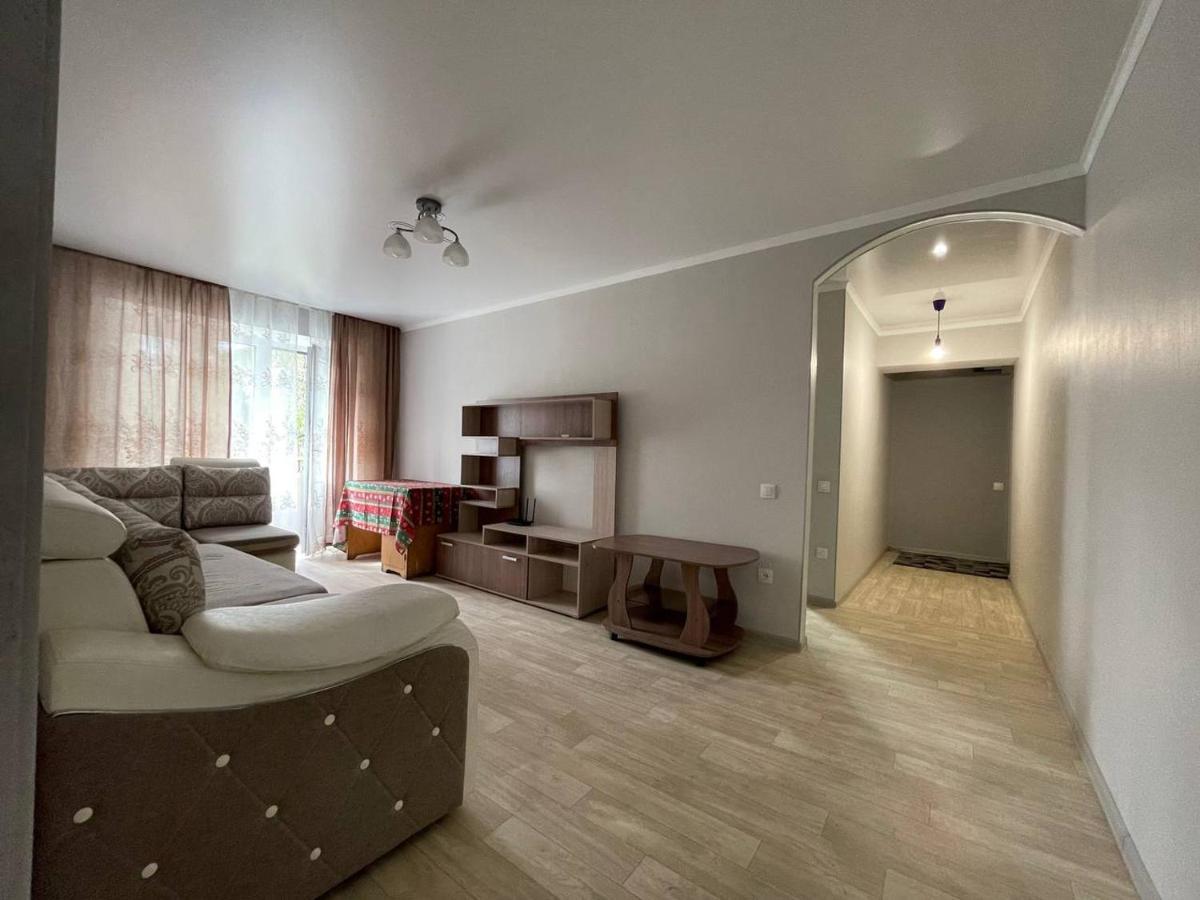 Apartment On Kievskaya Street Bișkek Exterior foto