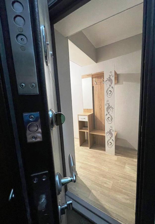 Apartment On Kievskaya Street Bișkek Exterior foto